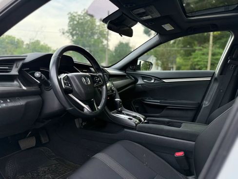 Used 2021 Honda Civic EX image 10