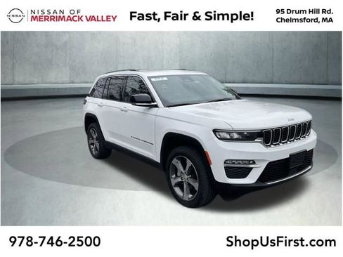 Used 2023 Jeep Grand Cherokee Limited AWD/4WD image 1