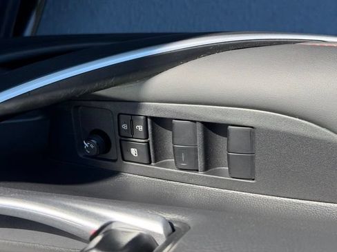 Certified 2024 Toyota Corolla SE FWD image 21