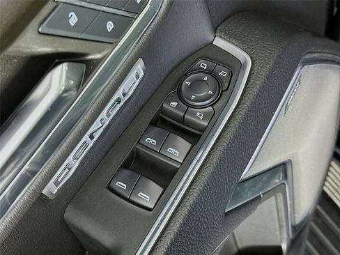 Certified 2024 GMC Sierra 1500 Denali w/ Denali Reserve Package AWD/4WD image 20