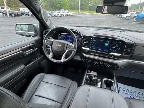 Used 2023 Chevrolet Silverado 1500 LTZ AWD/4WD image 24