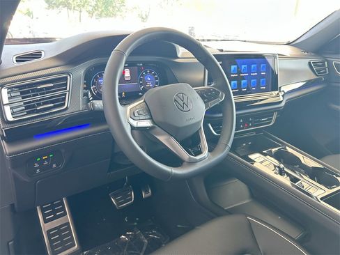 New 2025 Volkswagen Atlas Cross Sport SEL Premium R-Line image 15