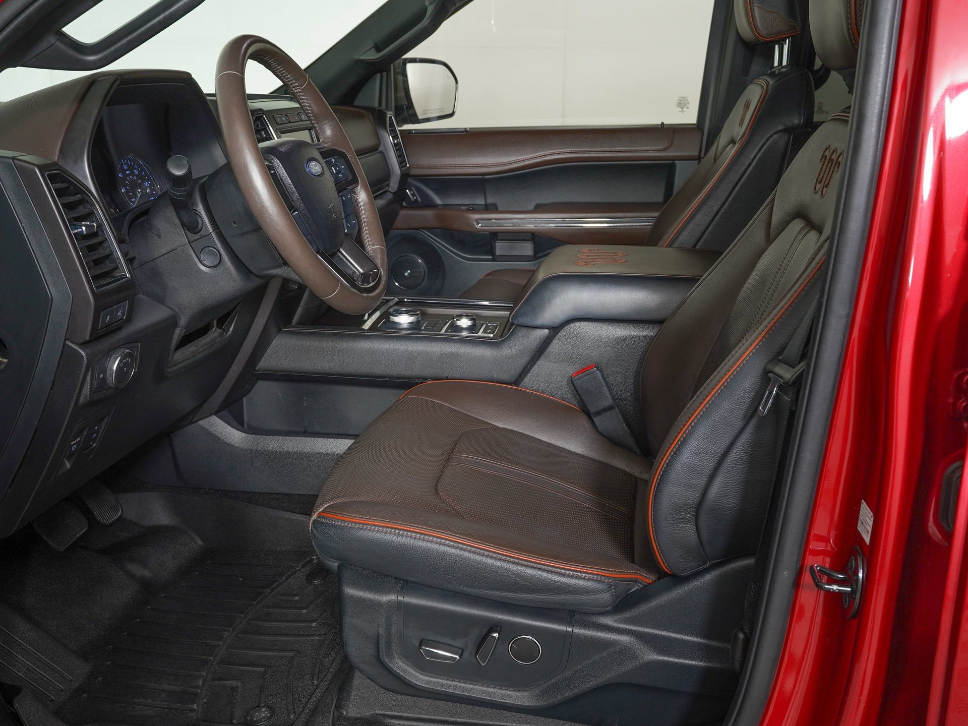Used 2021 Ford Expedition Max King Ranch AWD/4WD image 16