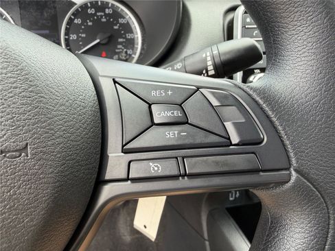 Used 2025 Nissan Versa S w/ Trunk Package FWD image 12