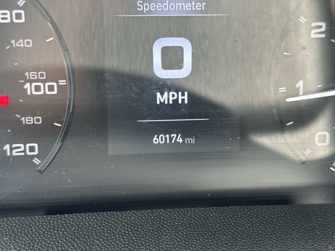 Used 2025 RAM ProMaster 2500 w/ Convenience Group FWD image 24