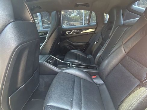 Used 2018 Porsche Panamera 4 AWD/4WD image 7