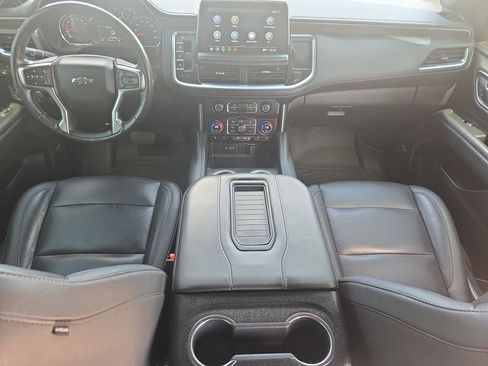 Used 2021 Chevrolet Tahoe Z71 w/ Luxury Package AWD/4WD image 9