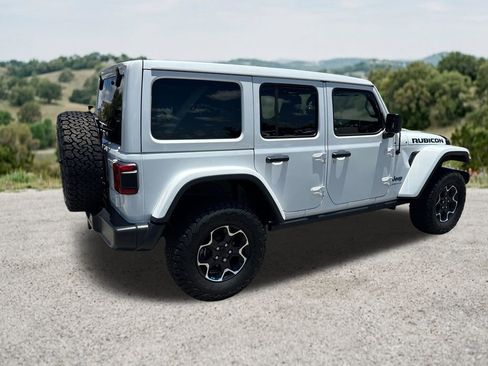 Used 2023 Jeep Wrangler Unlimited Rubicon 4xe w/ Cold Weather Group AWD/4WD image 10