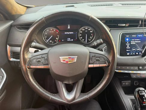 Used 2023 Cadillac XT4 Premium Luxury w/ Cold Weather Package AWD/4WD image 10