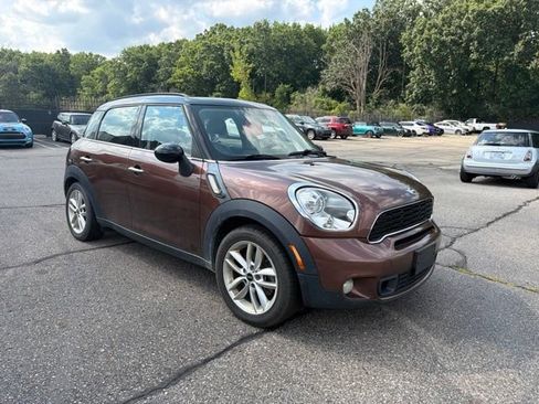 Used 2014 MINI Cooper Countryman S FWD image 3