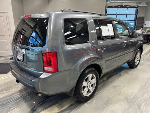 Used 2011 Honda Pilot EX image 25