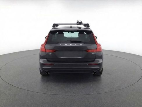 Used 2020 Volvo V60 T5 Momentum w/ Protection Package image 36