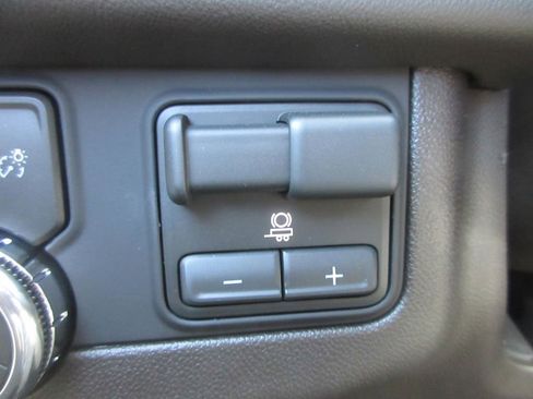 New 2026 GMC Yukon Elevation w/ Elevation Premium Package AWD/4WD image 21