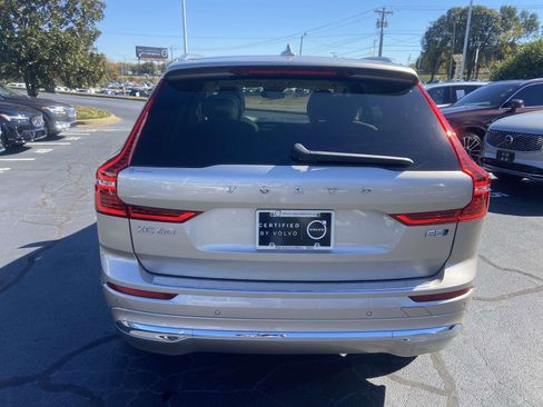 Certified 2023 Volvo XC60 B5 Plus w/ Climate Package image 8