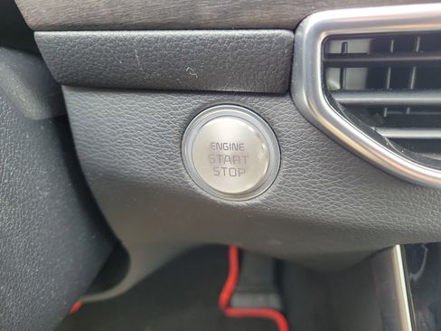 Certified 2020 Kia Cadenza Limited image 31