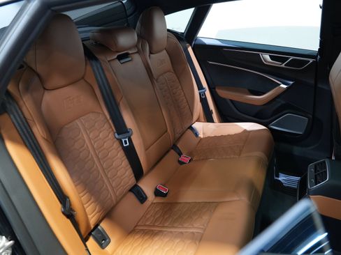Used 2022 Audi RS 7 Sportback AWD/4WD image 39