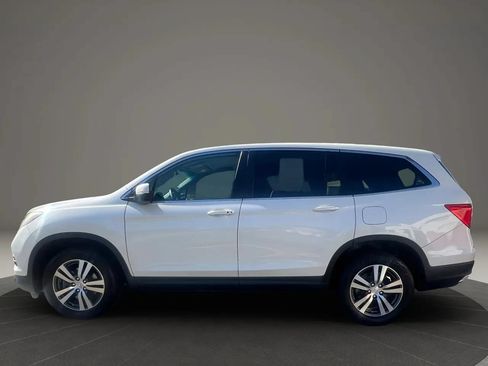 Used 2018 Honda Pilot EX image 8