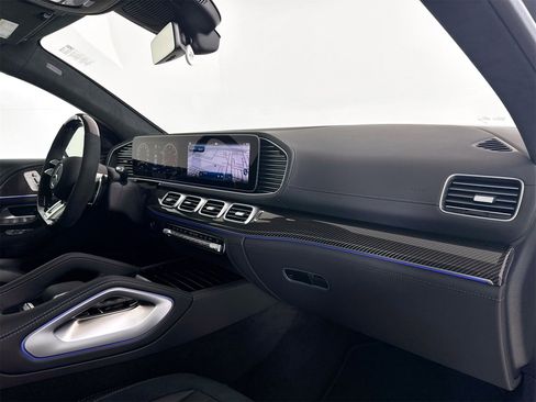 New 2025 Mercedes-Benz GLE 63 AMG S image 32