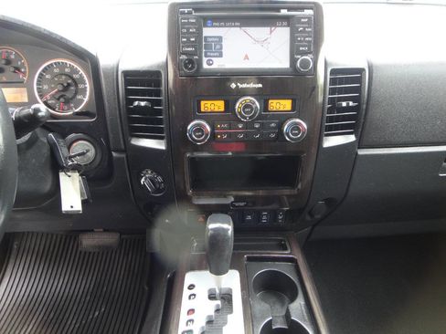 Used 2014 Nissan Titan SL w/ SL Heavy Metal Package AWD/4WD image 9