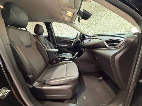 Used 2022 Buick Encore GX Preferred w/ Cold Weather Comfort Package FWD image 9