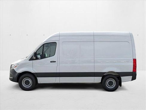 New 2025 Mercedes-Benz Sprinter 2500 image 5