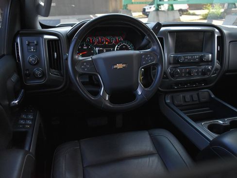 Used 2018 Chevrolet Silverado 1500 LTZ Z71 w/ LPO, Black Pack AWD/4WD image 16