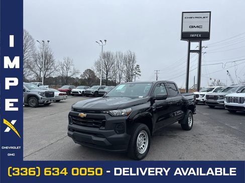 Used 2023 Chevrolet Colorado W/T image 1