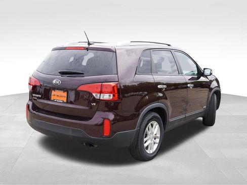 Used 2015 Kia Sorento LX AWD/4WD image 5