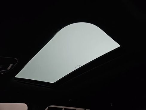 Used 2023 Jeep Grand Cherokee L Altitude image 15