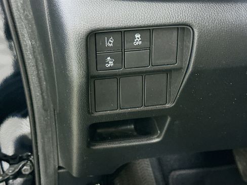 Used 2017 Honda CR-V EX image 17