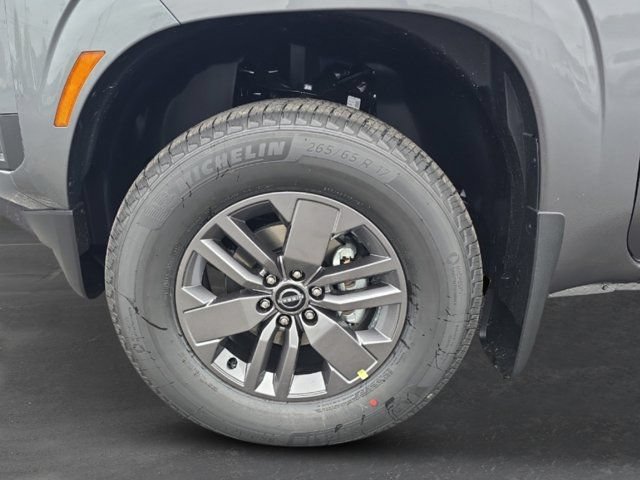 New 2026 Nissan Frontier SV w/ SV Convenience Package AWD/4WD image 9