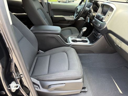 Used 2022 Chevrolet Colorado LT w/ LT Convenience Package RWD image 13