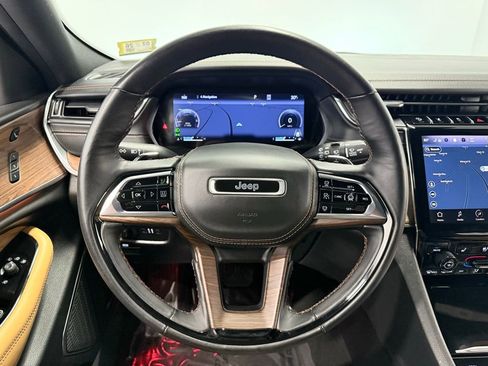Used 2023 Jeep Grand Cherokee L Summit w/ Advanced Protech Group IV image 56