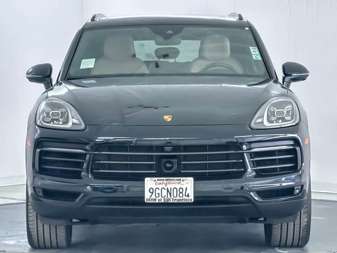 Used 2023 Porsche Cayenne Platinum Edition AWD/4WD image 10