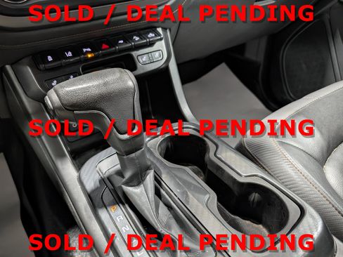 Used 2021 GMC Canyon AT4 w/ Driver Alert Package image 19