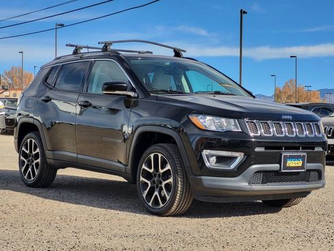 Used 2017 Jeep Compass Limited w/ Navigation Group image 3