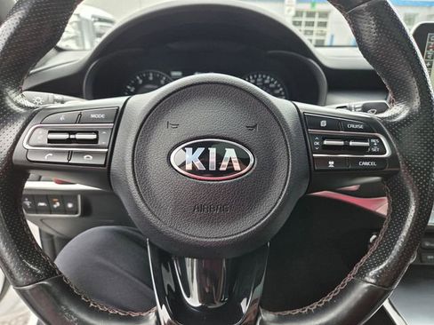 Used 2020 Kia Stinger GT1 RWD image 20