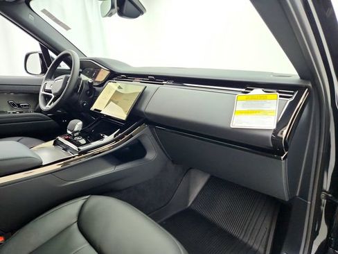 New 2026 Land Rover Range Rover Sport SE image 13