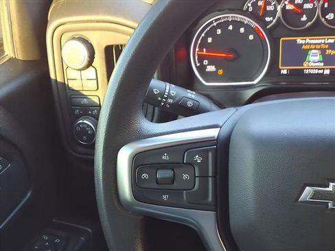 Used 2021 Chevrolet Silverado 1500 Custom Trail Boss w/ Safety Confidence Package image 13