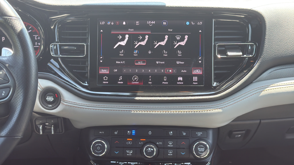 Used 2021 Dodge Durango R/T w/ Technology Group RWD image 16