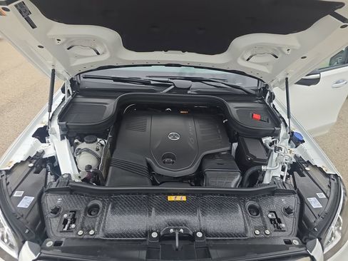 New 2026 Mercedes-Benz GLS 450 4MATIC image 22
