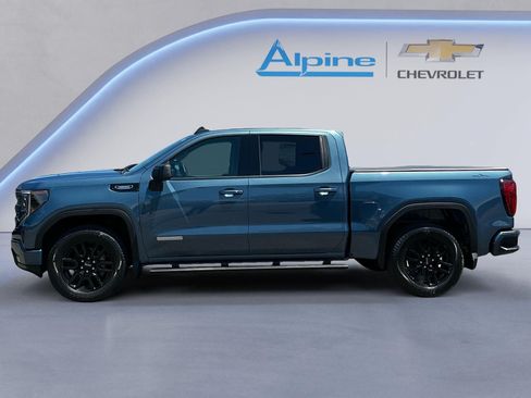 Used 2025 GMC Sierra 1500 Elevation AWD/4WD image 2