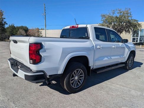 Used 2023 Chevrolet Colorado LT w/ LT Convenience Package image 5