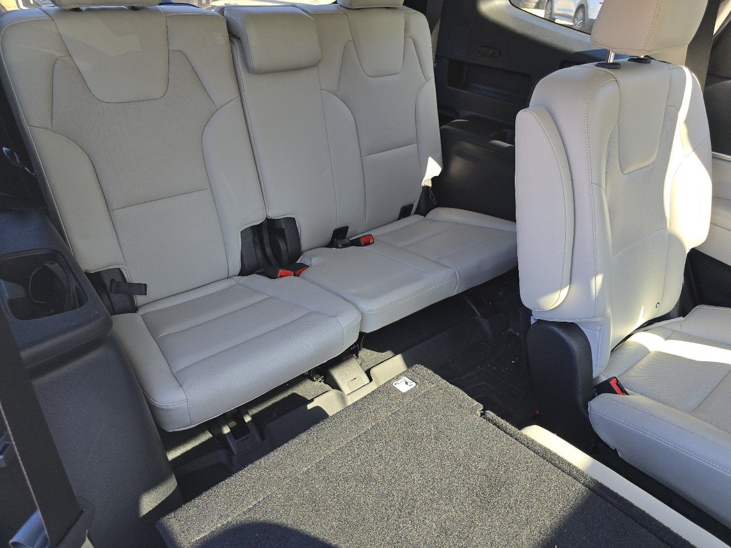 Used 2022 Kia Telluride S AWD/4WD image 21
