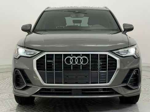 Used 2025 Audi Q3 2.0T Premium w/ Convenience Package image 6