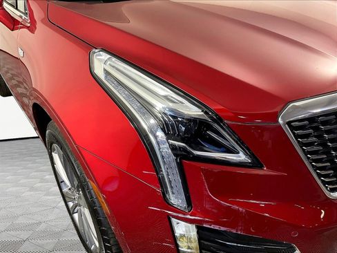 Used 2023 Cadillac XT5 Premium Luxury w/ LPO, Floor Liner Package FWD image 32