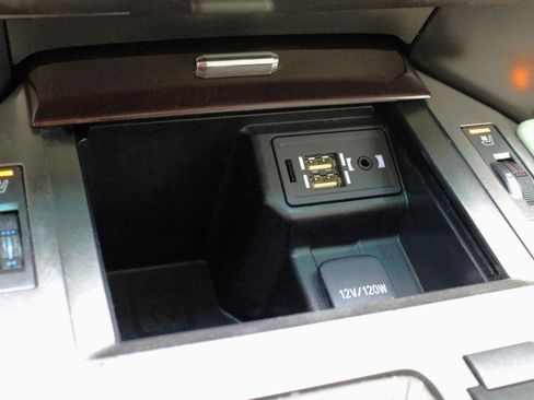 Used 2015 Lexus GX 460 w/ Premium Package AWD/4WD image 68