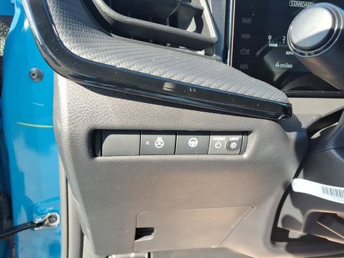 New 2026 Nissan Kicks SR w/ SR Premium Package image 19