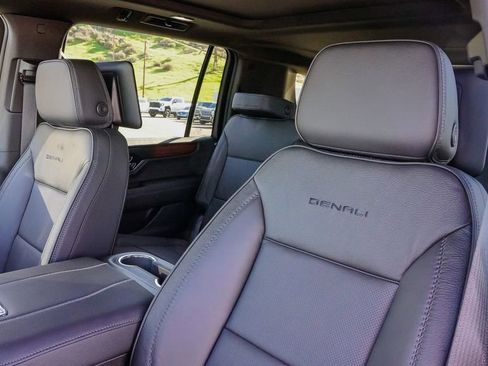 New 2026 GMC Yukon XL Denali w/ Advanced Technology Package image 17
