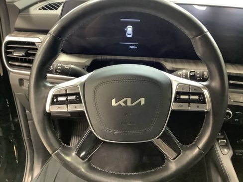 Used 2024 Kia Telluride EX w/ EX Captain's Chair Package AWD/4WD image 10